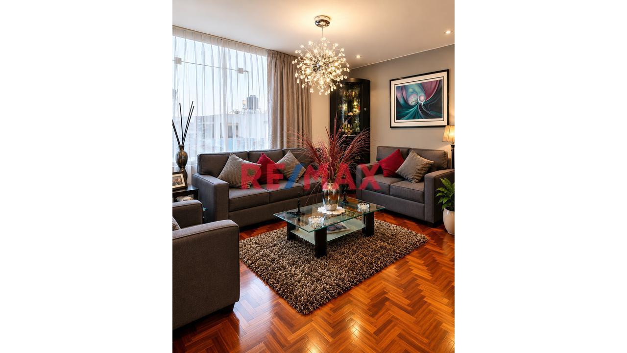 🏡 ¡Amplio Departamento En Venta En Yanahuara Con Cochera! ✨🔥