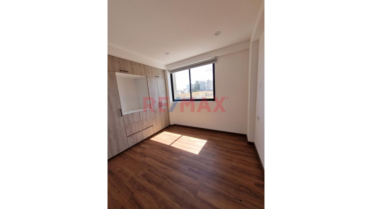 Exclusivo Departamento En Venta En 4To Piso — foto 14