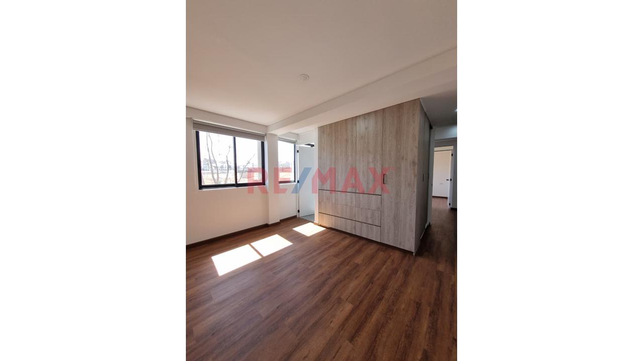 Exclusivo Departamento En Venta En 4To Piso — foto 7
