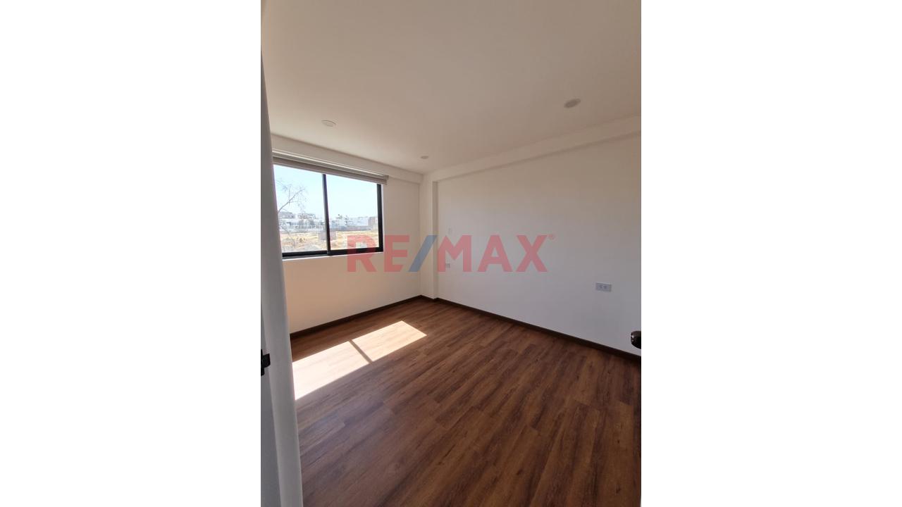 Exclusivo Departamento En Venta En 4To Piso — foto 13