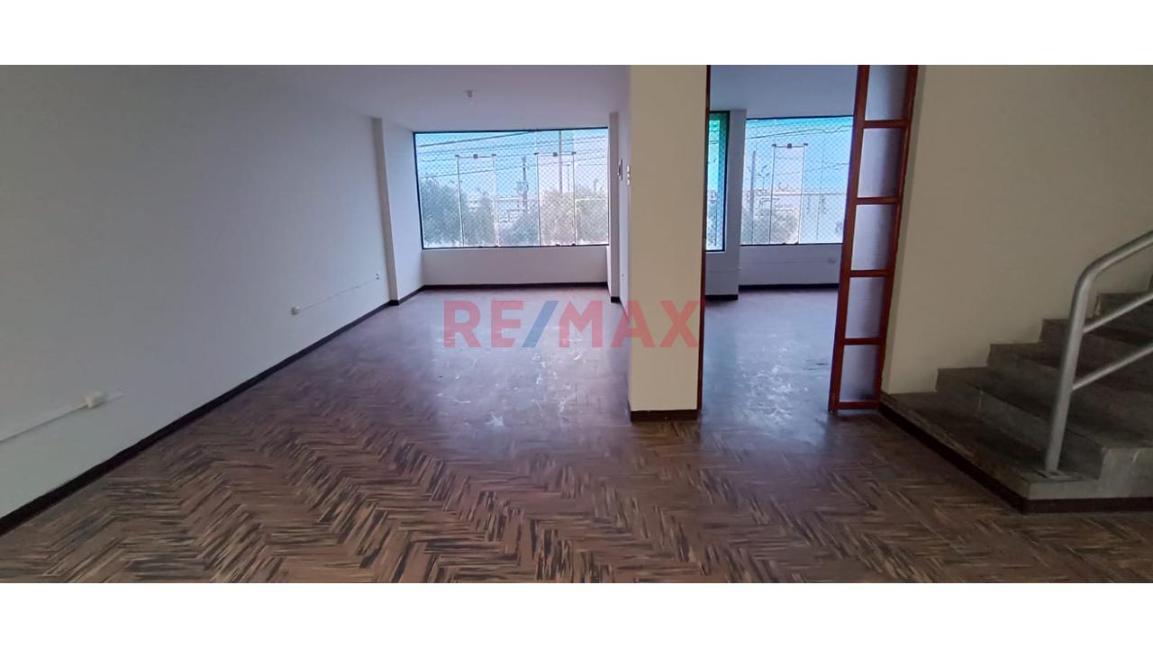 Se Vende Casa En Urb Costa Azul — foto 10