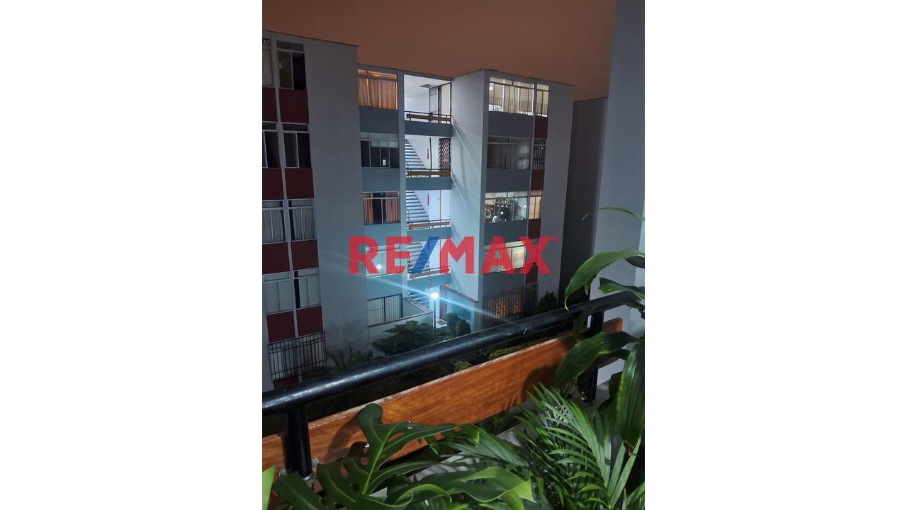 Departamento En Alquiler En Surquillo – 2 Dormitorios Y Excelente Ubicación