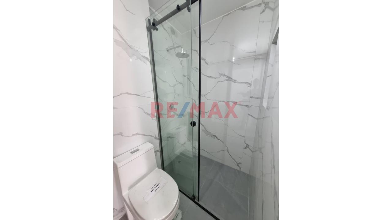 Exclusivo Departamento En Alquiler En 2Do Piso Con Vista A La Calle — foto 6