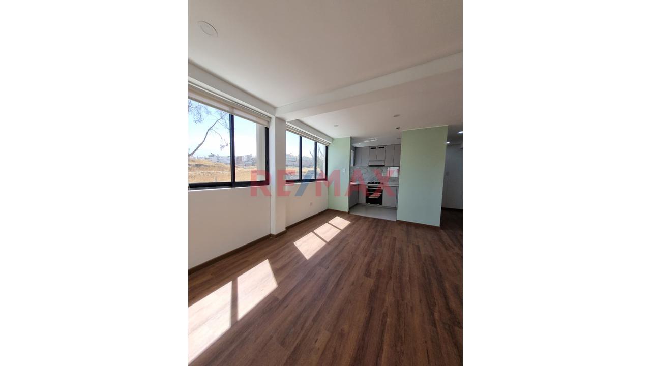 Exclusivo Departamento En Alquiler En 2Do Piso Con Vista A La Calle — foto 7