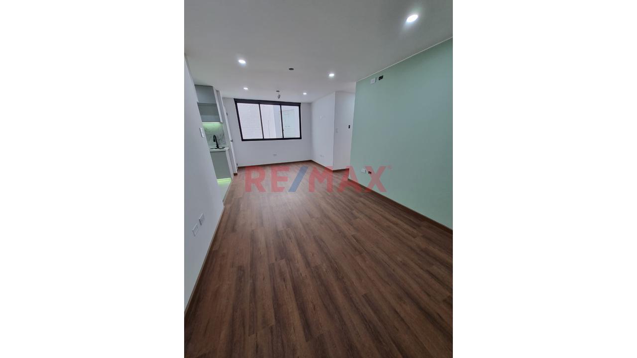 Exclusivo Departamento En Alquiler En 2Do Piso — foto 4