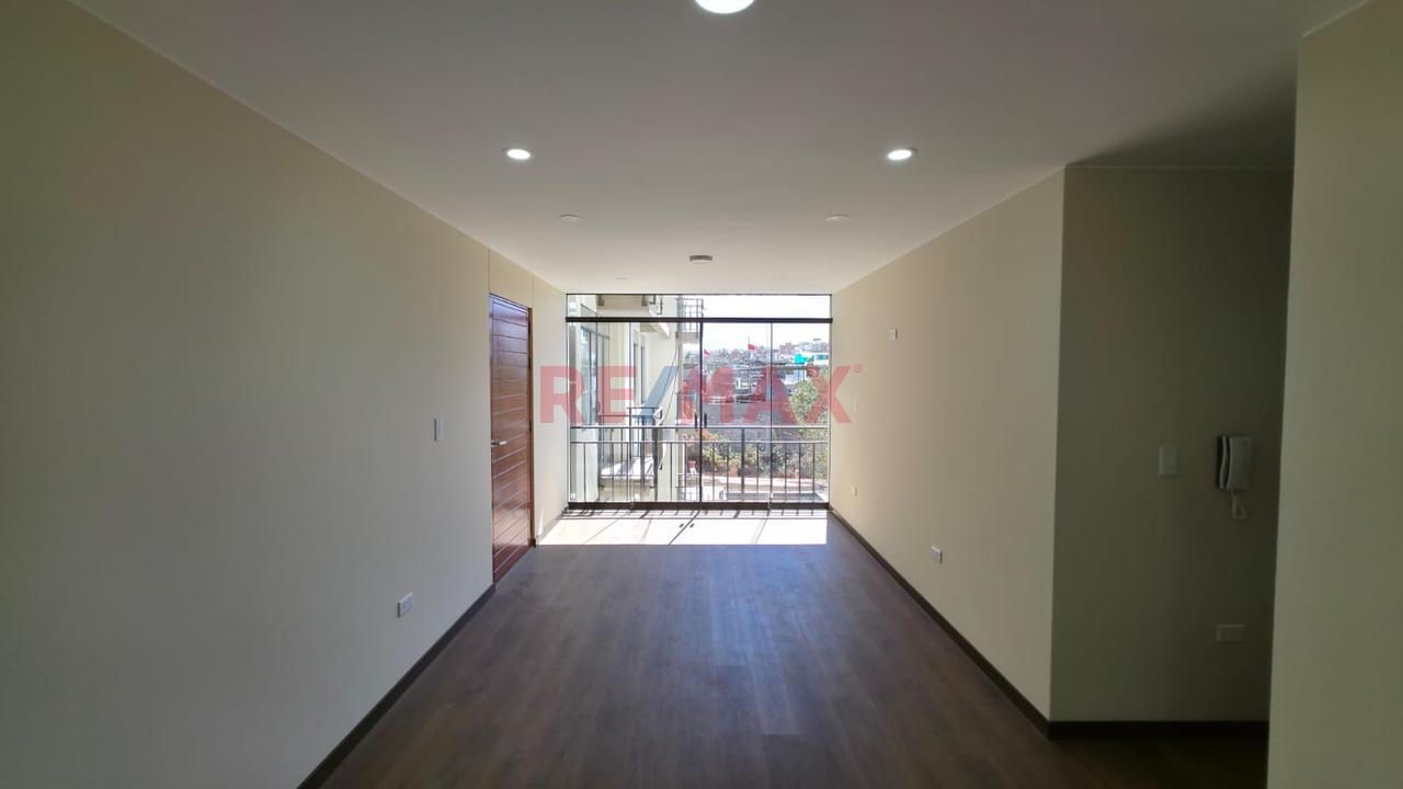 ✅ ¡Hermoso Departamento De Estreno En Alquiler En Huaranguillo! — foto 3