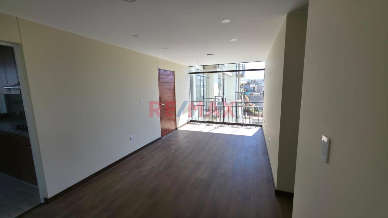 ✅ ¡Hermoso Departamento De Estreno En Alquiler En Huaranguillo! — foto 4