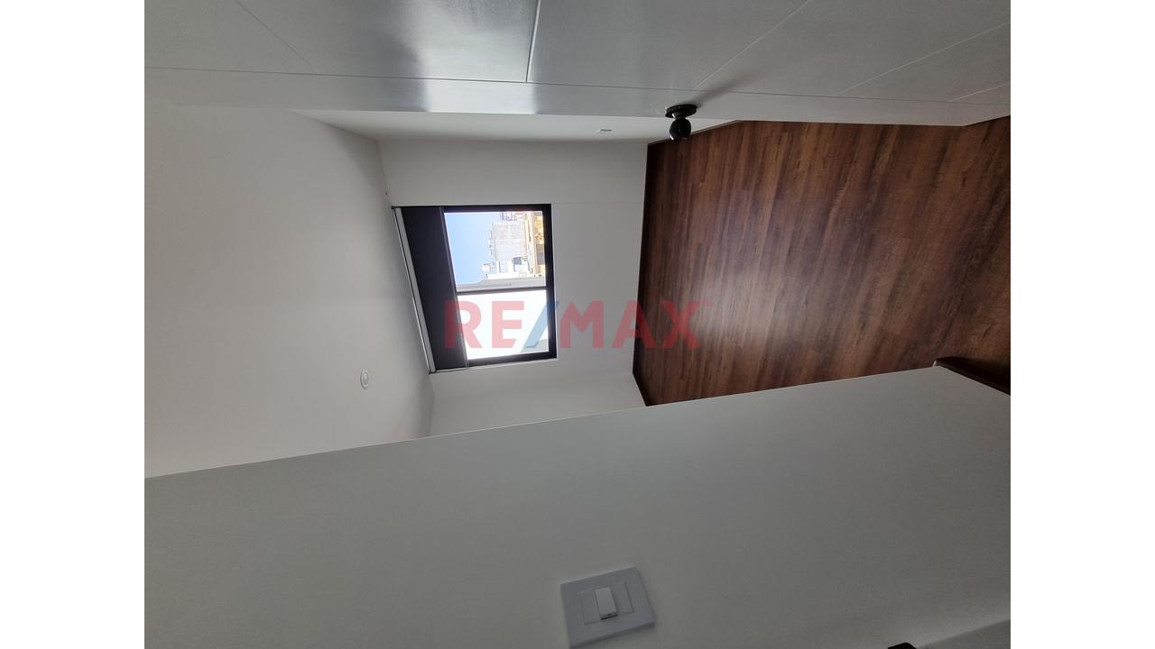Exclusivo Departamento En Alquiler En 3Er Piso — foto 4