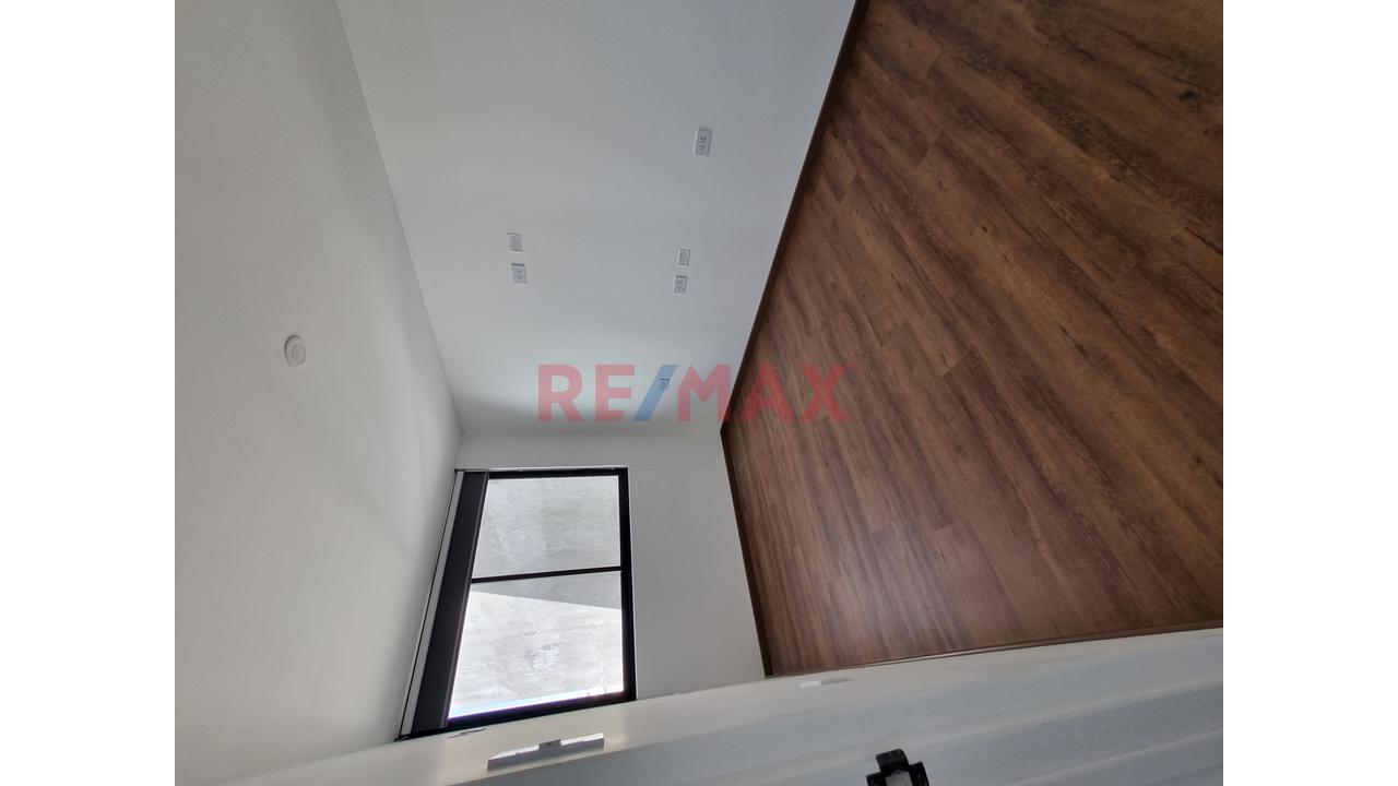 Exclusivo Departamento En Alquiler En 3Er Piso — foto 7