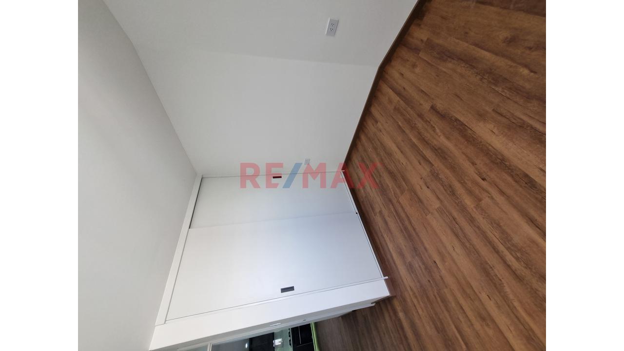 Exclusivo Departamento En Alquiler En 3Er Piso — foto 6