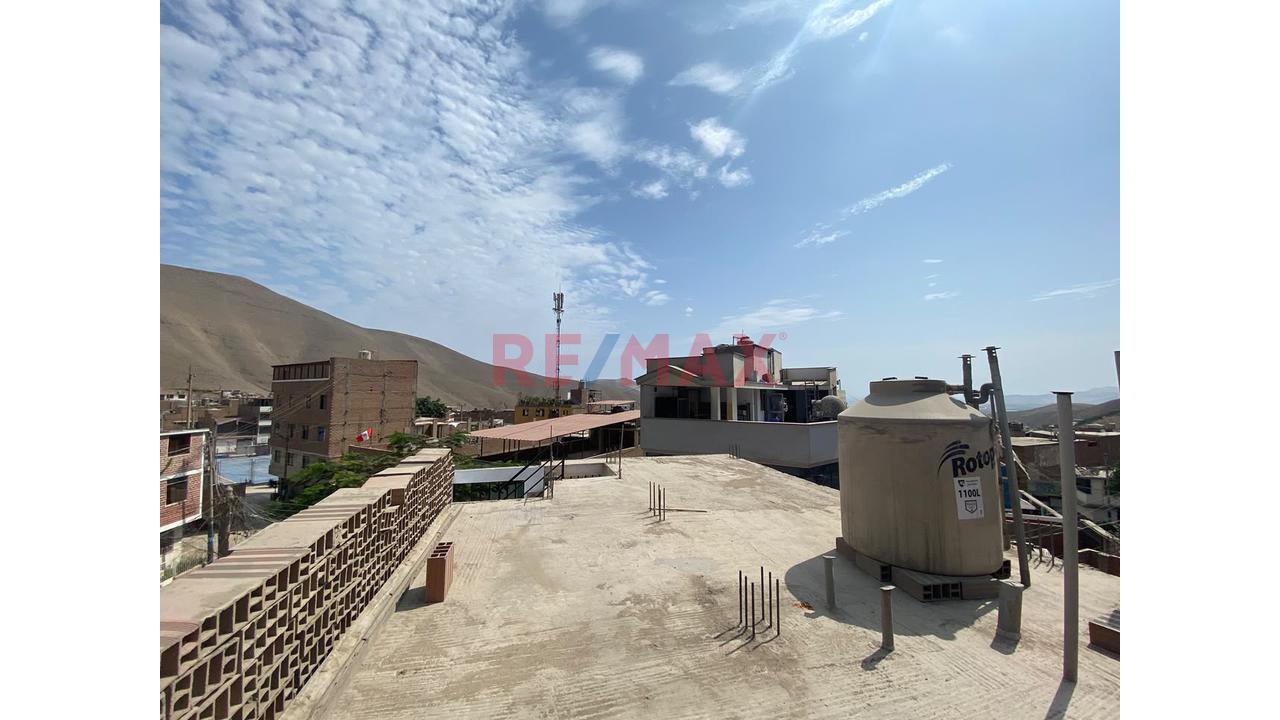 Casa De 3 Pisos Con 3 Departamentos Independientes En Ciudad Del Deporte – Ventanilla — foto 10