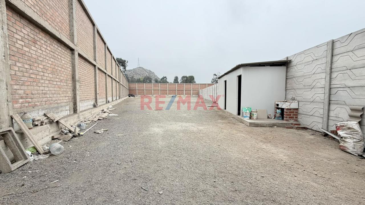 Venta Local Huachipa | 4,515.84 M2 | 2'483.712 Usd — foto 3