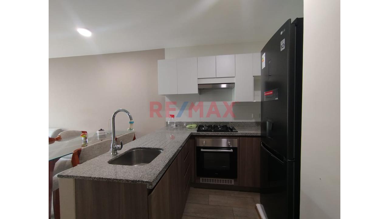 Vive Frente A Parque Y Con Hermosa  Vista Al Mar!!  Exclusivo  Depa Amoblado  En San Miguel — foto 12