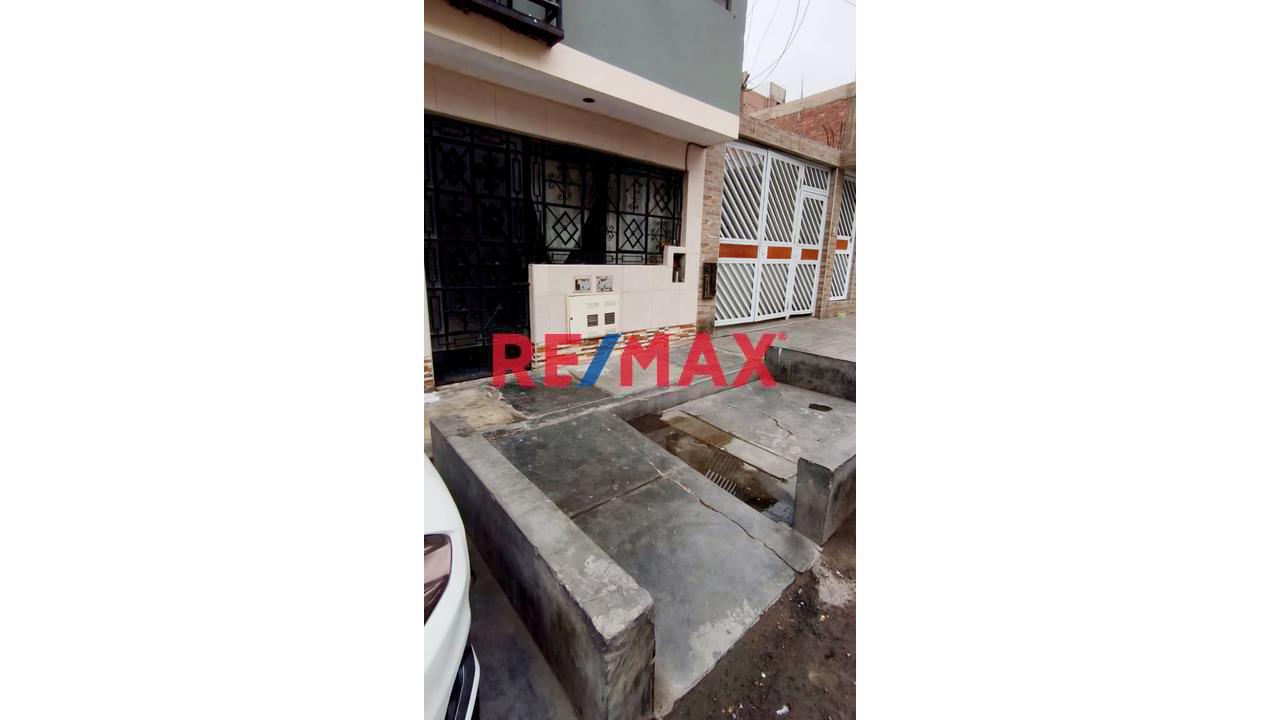 Venta Departamento Primer Piso Los Olivos
