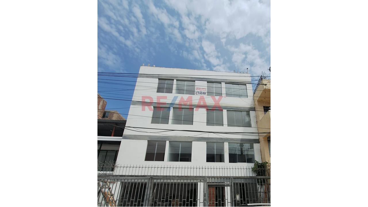 Venta De Dpto En Urb. Los Laureles Chorrillos