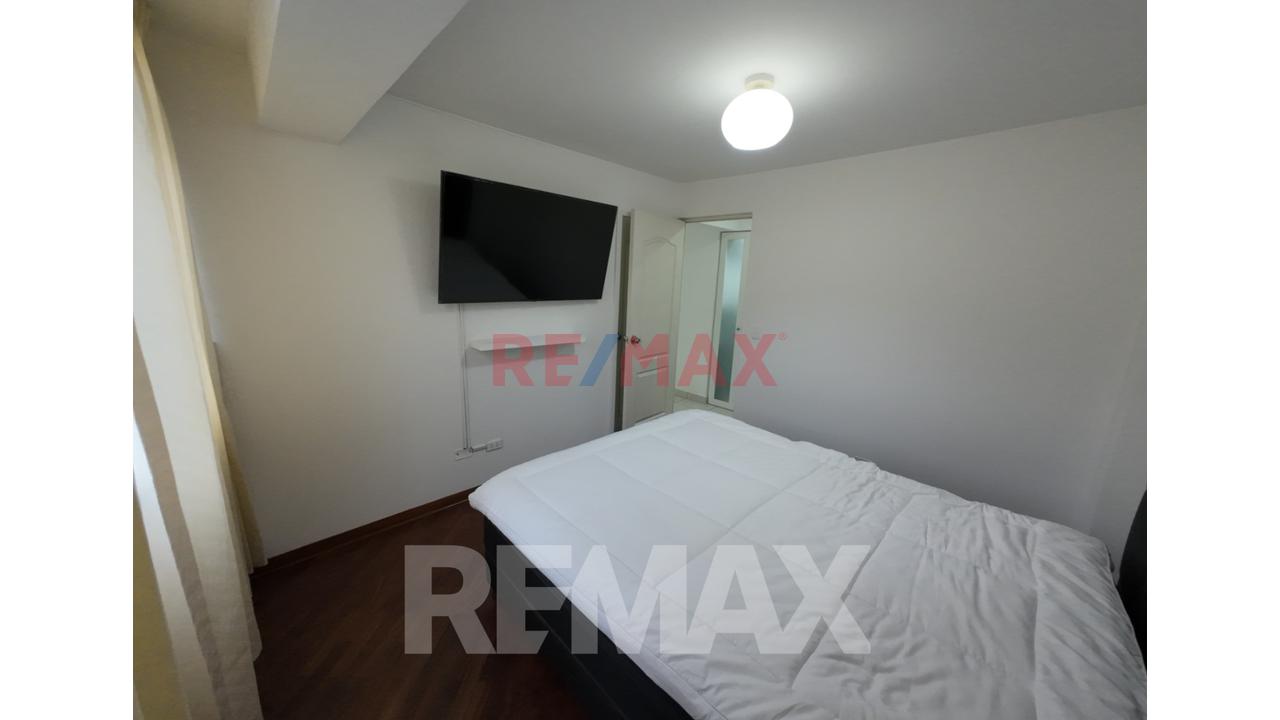 Venta De Departamento En Mayorazgo 5Ta Etapa Limite Con La Molina — foto 12