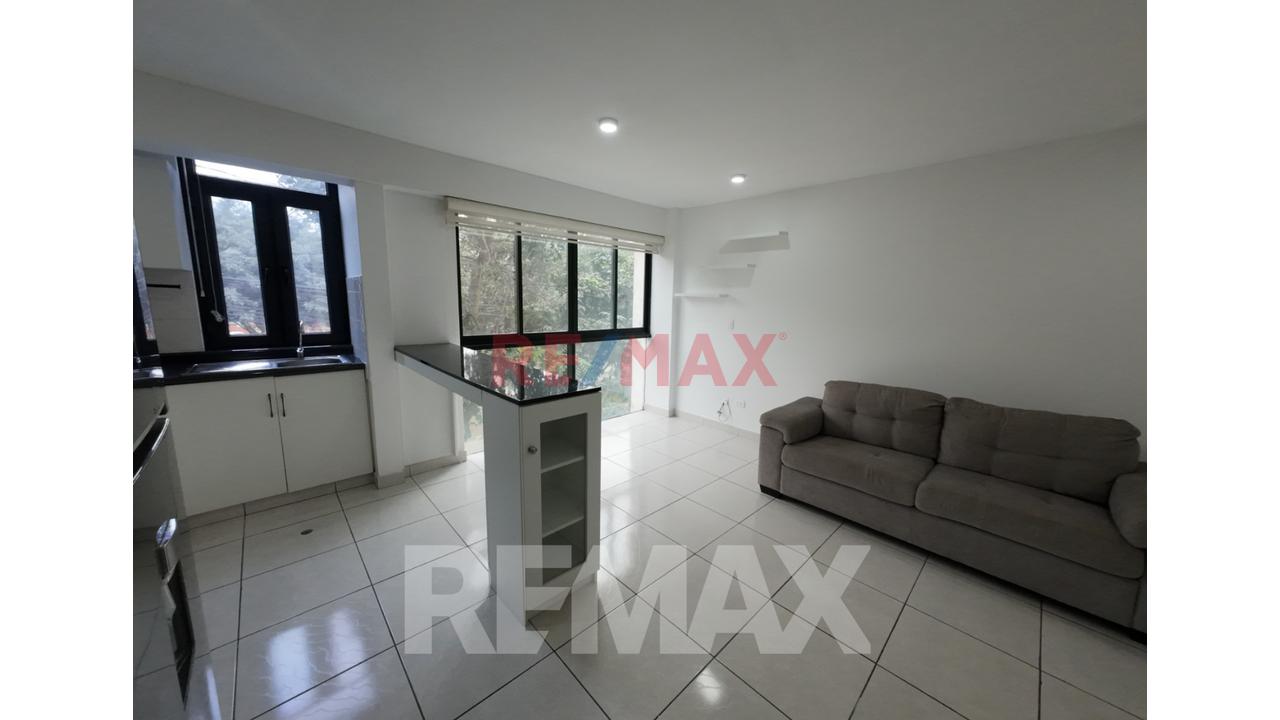 Venta De Departamento En Mayorazgo 5Ta Etapa Limite Con La Molina — foto 4