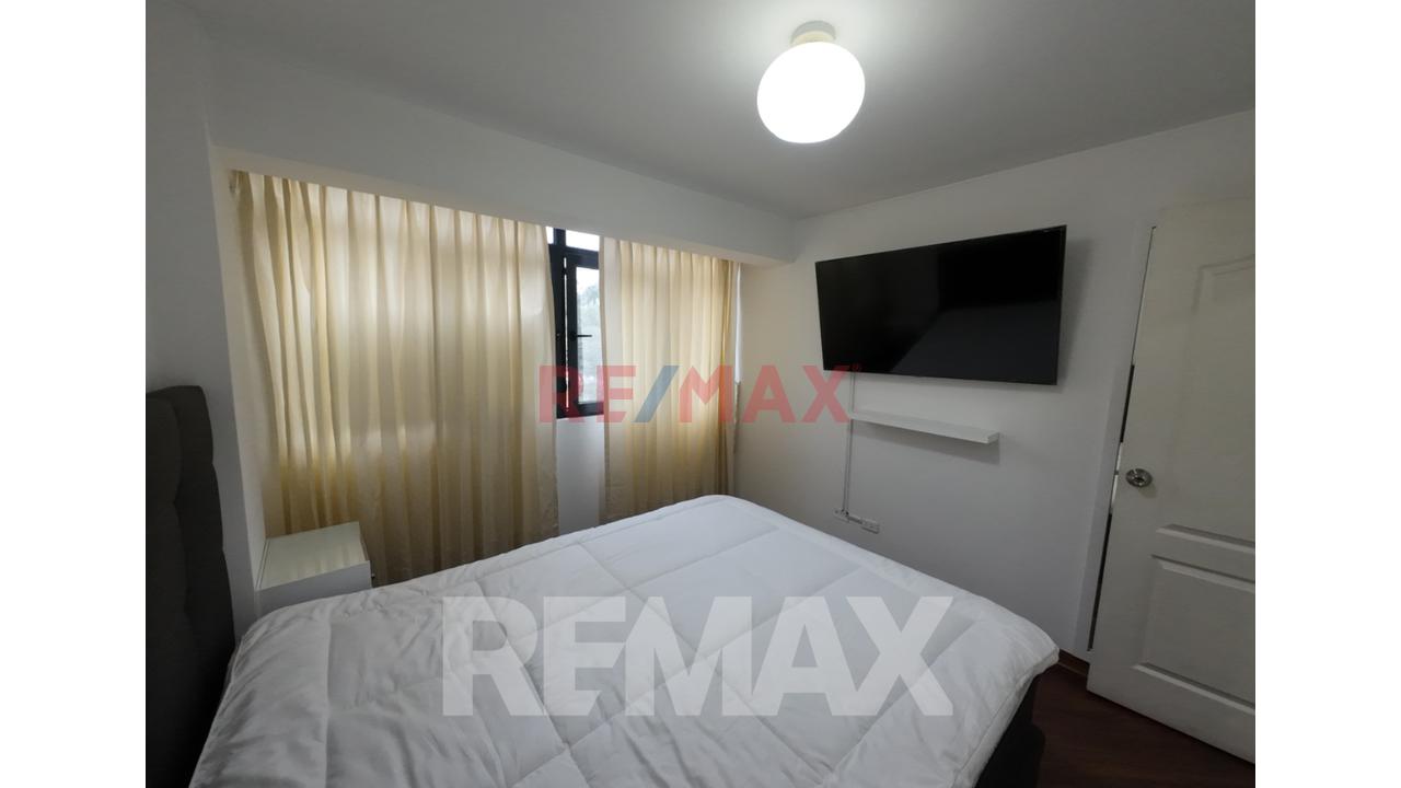 Venta De Departamento En Mayorazgo 5Ta Etapa Limite Con La Molina — foto 13