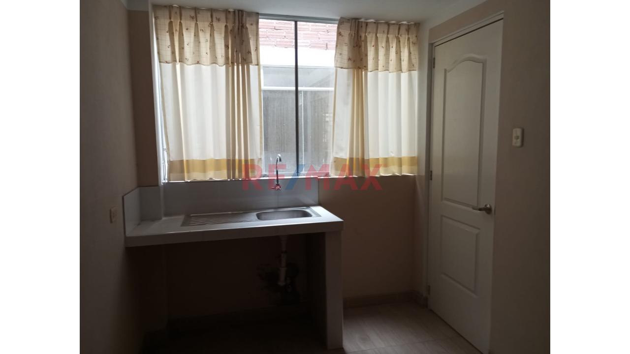 Se Vende Departamento En Comas – Urb. Alameda Del Pinar — foto 3