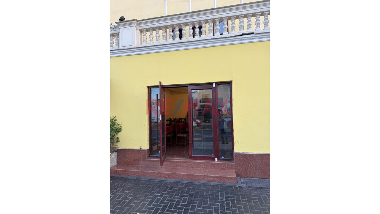 Se Alquila Local Comercial - 2