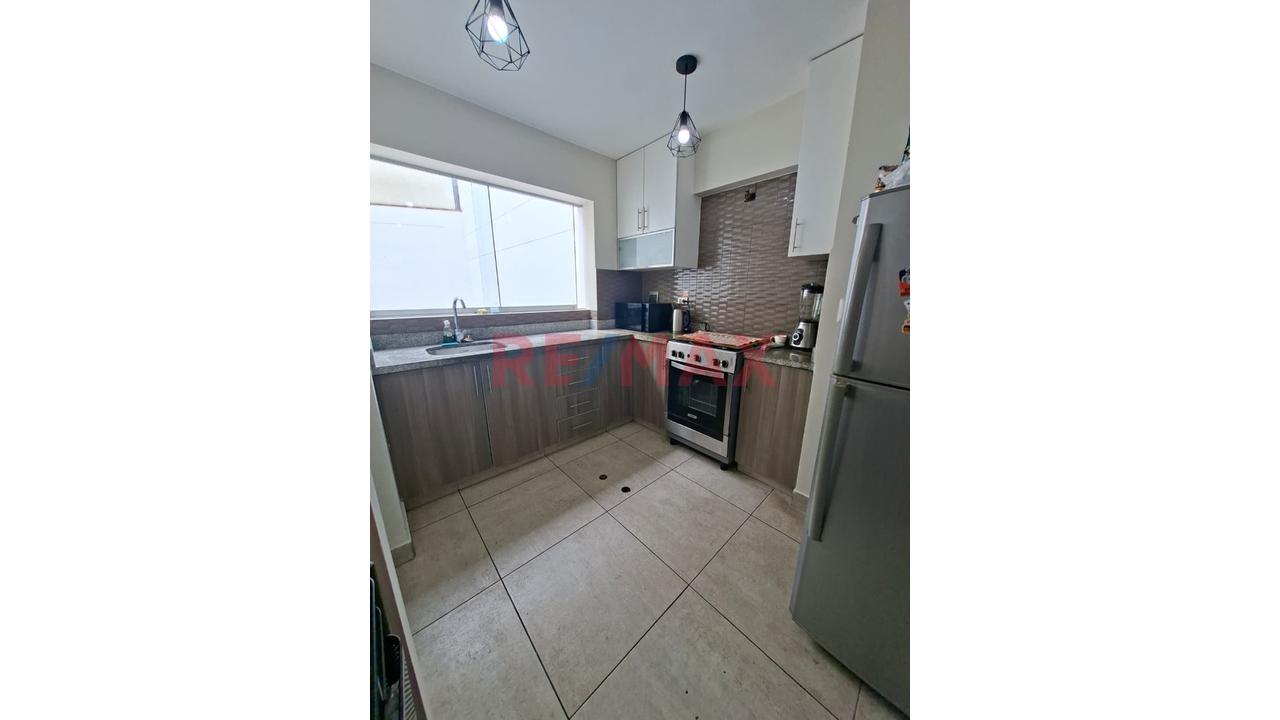 Venta De Departamento + 2 Cocheras En Miraflores — foto 3