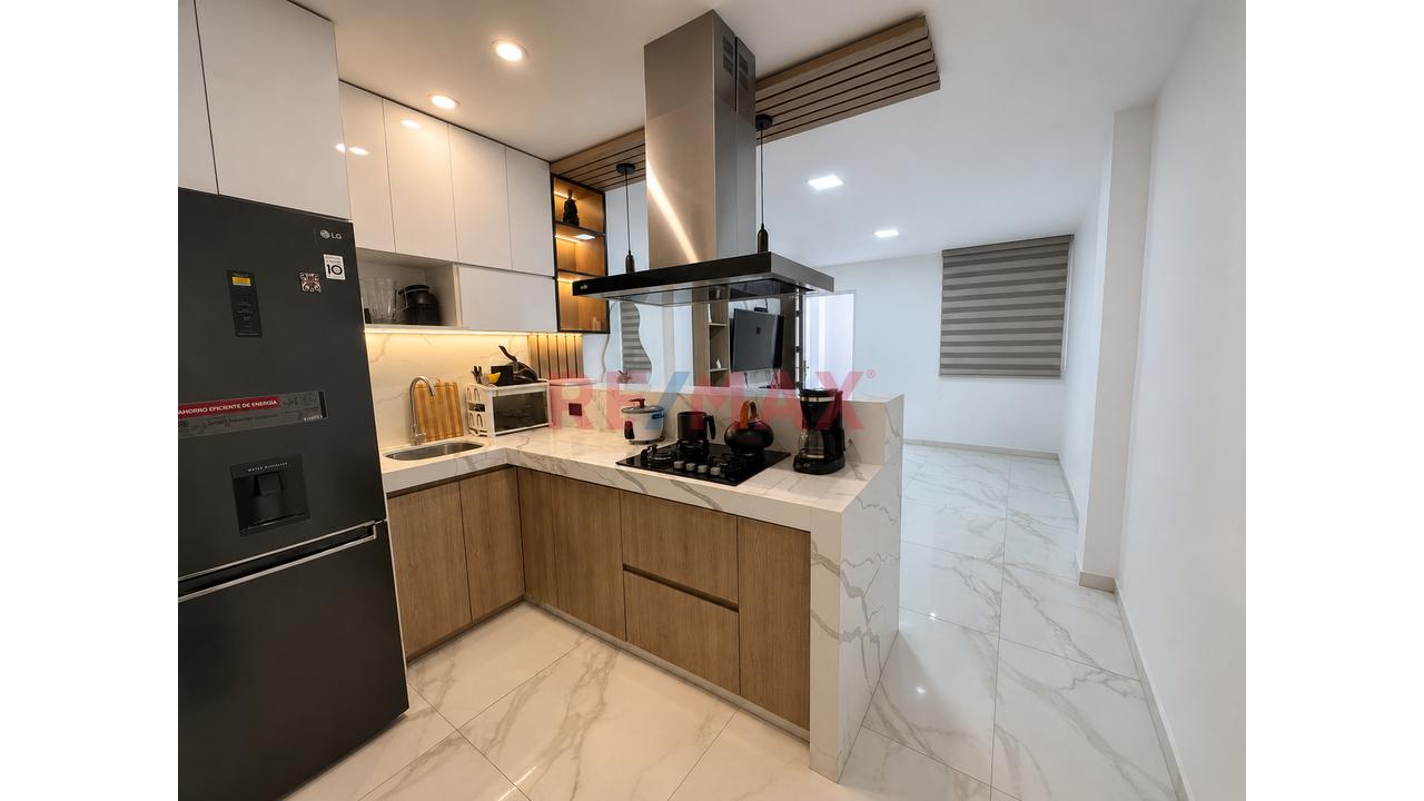 Venta De Casa Con 2 Departamentos En La Esperanza - 3