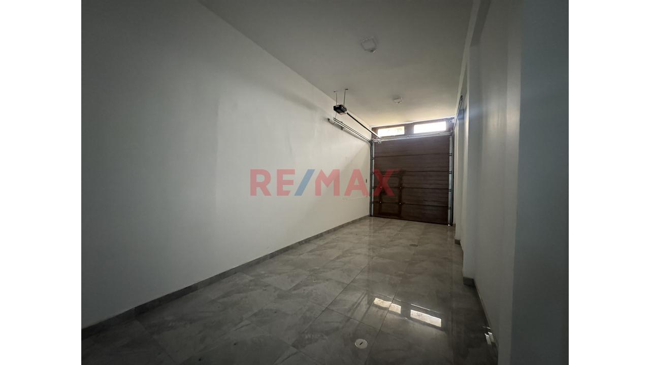 Venta De Casa Con 2 Departamentos En La Esperanza - 15