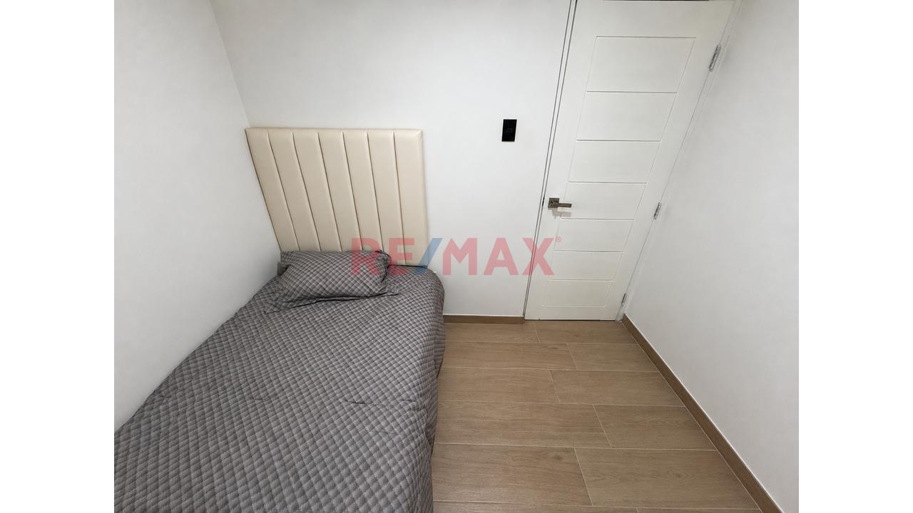Venta De Casa Con 2 Departamentos En La Esperanza - 5