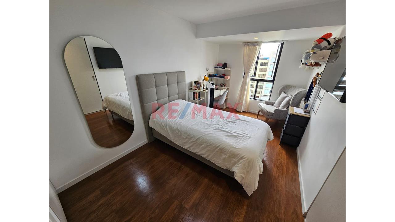 Exclusivo Departamento Duplex En Venta En San Isidro - 17