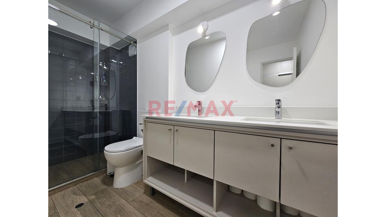 Exclusivo Departamento Duplex En Venta En San Isidro - 16