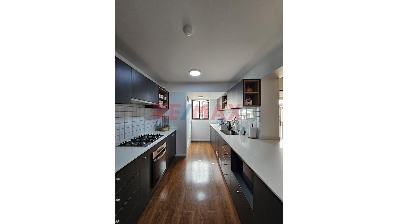 Exclusivo Departamento Duplex En Venta En San Isidro - 7