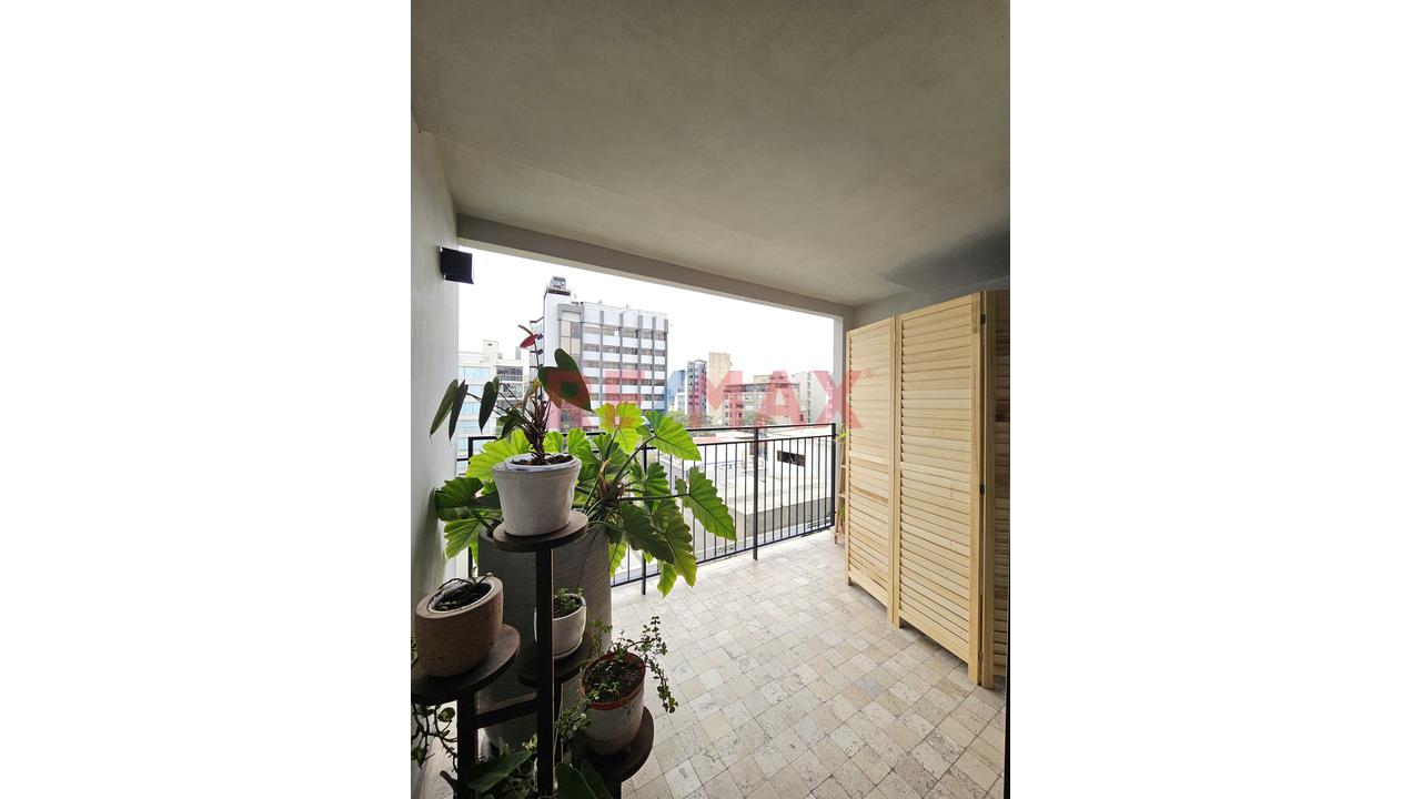 Exclusivo Departamento Duplex En Venta En San Isidro - 9