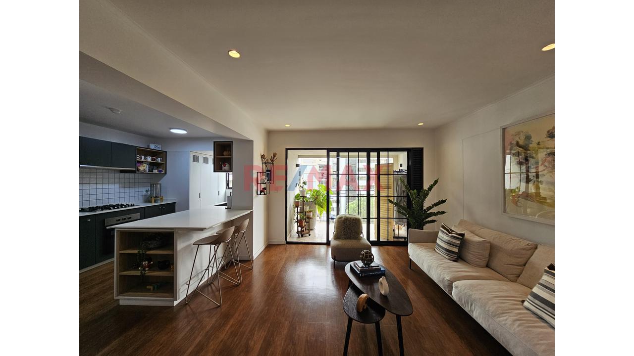 Exclusivo Departamento Duplex En Venta En San Isidro - 4