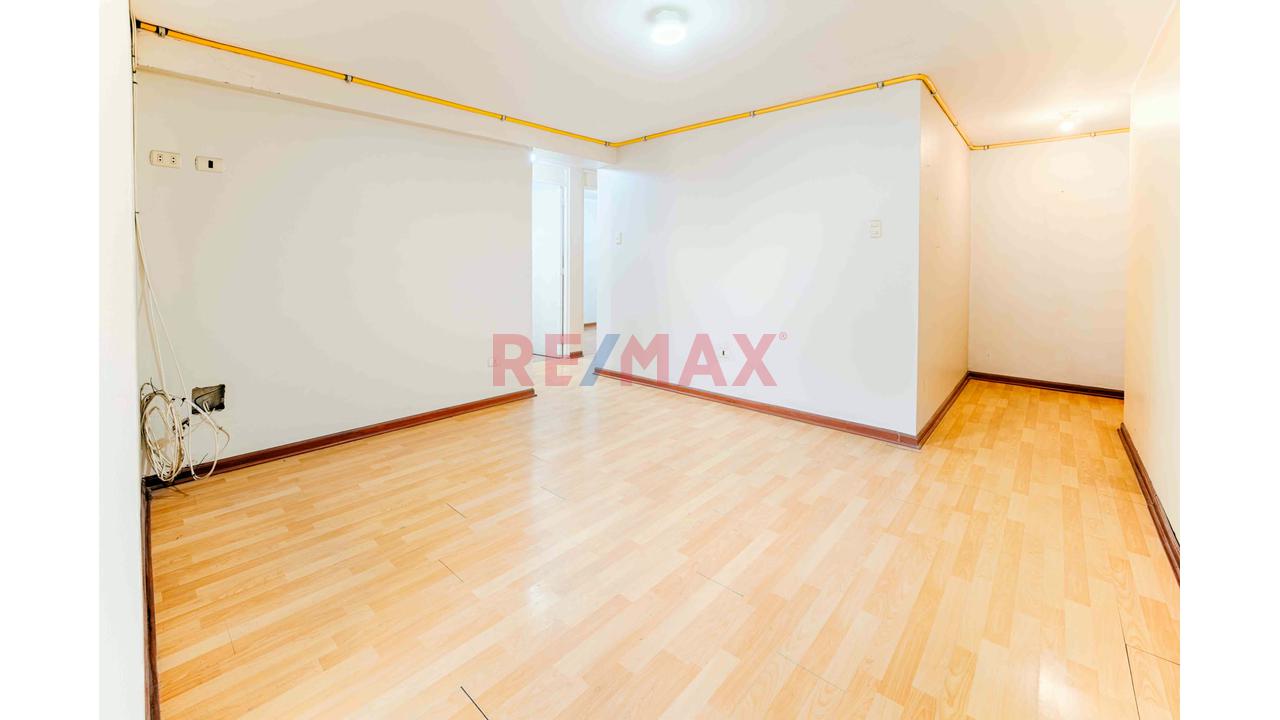 Venta De Lindo Departamento Y Frente Al Parque San Elias En Los Olivos — foto 14