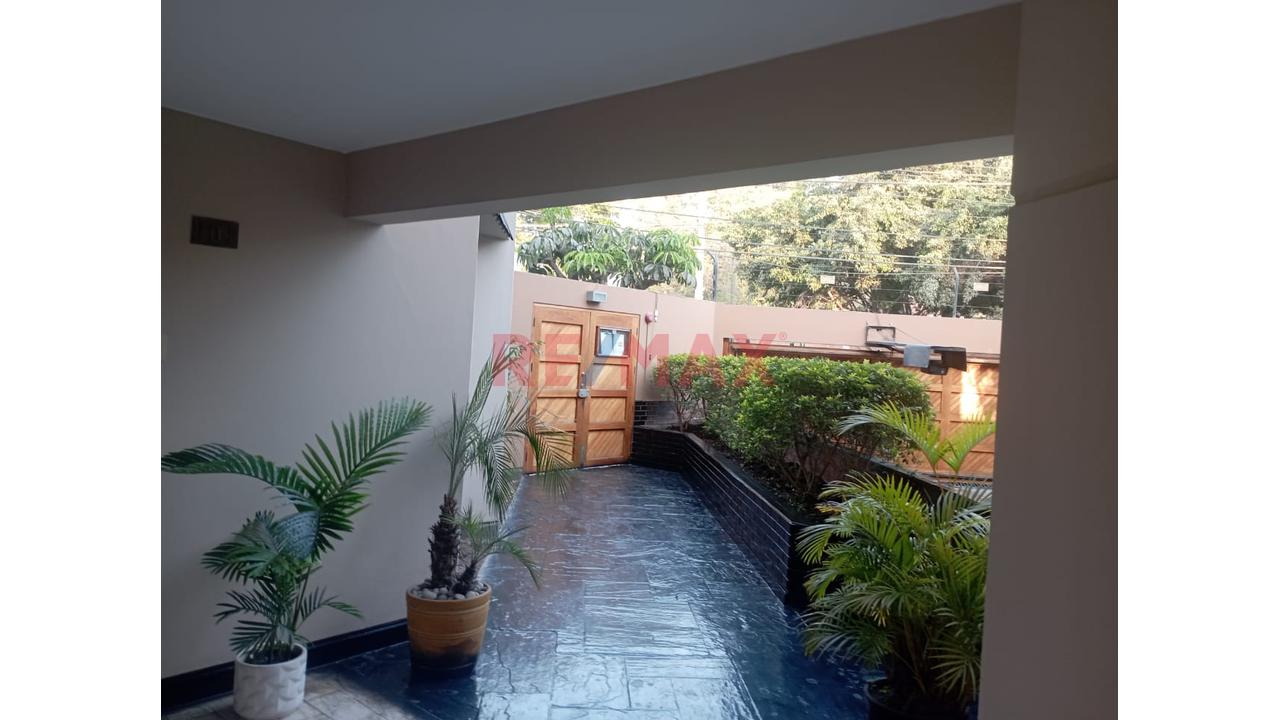 Alquiler De Departamento – Urb. La Estancia De La Rinconada Baja - 2