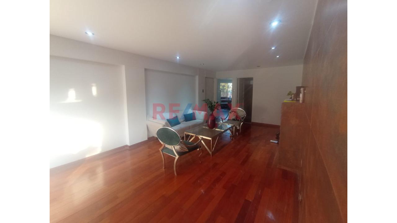 Alquiler De Departamento – Urb. La Estancia De La Rinconada Baja - 1