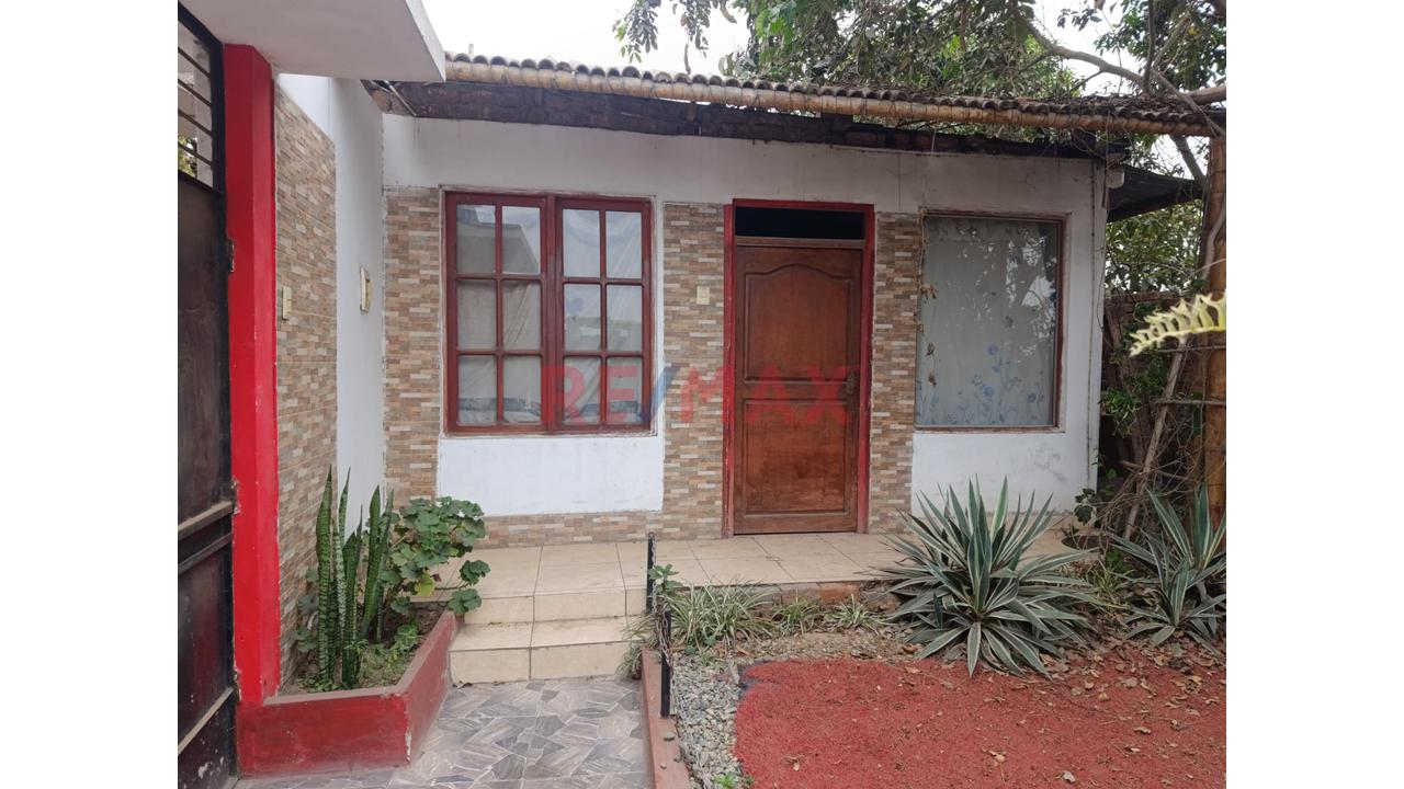 Casa De Campo Con Piscina En Laredo | Transferencia De Acciones Y Derechos / Aprox. 849.54 M² - 4