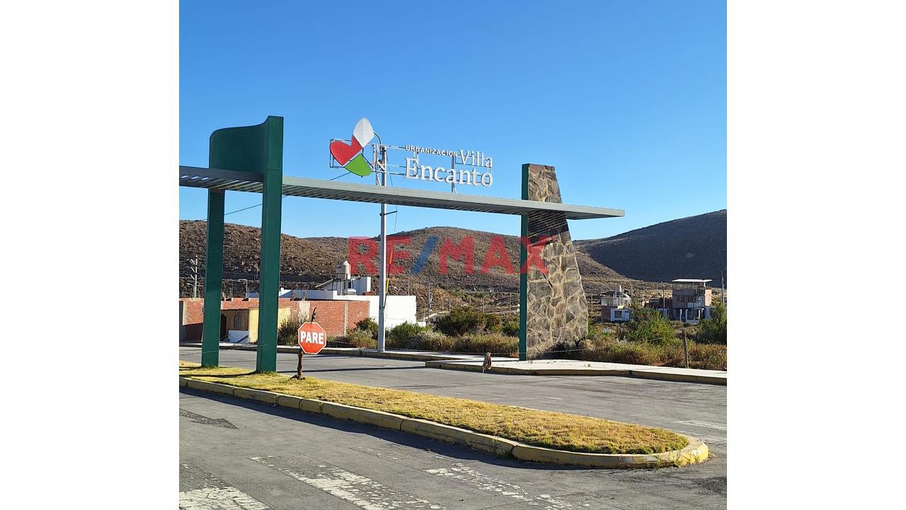 Terreno En Esquina De 85.74 M² – Urb. Villa Encanto I Etapa, Chiguata - 1