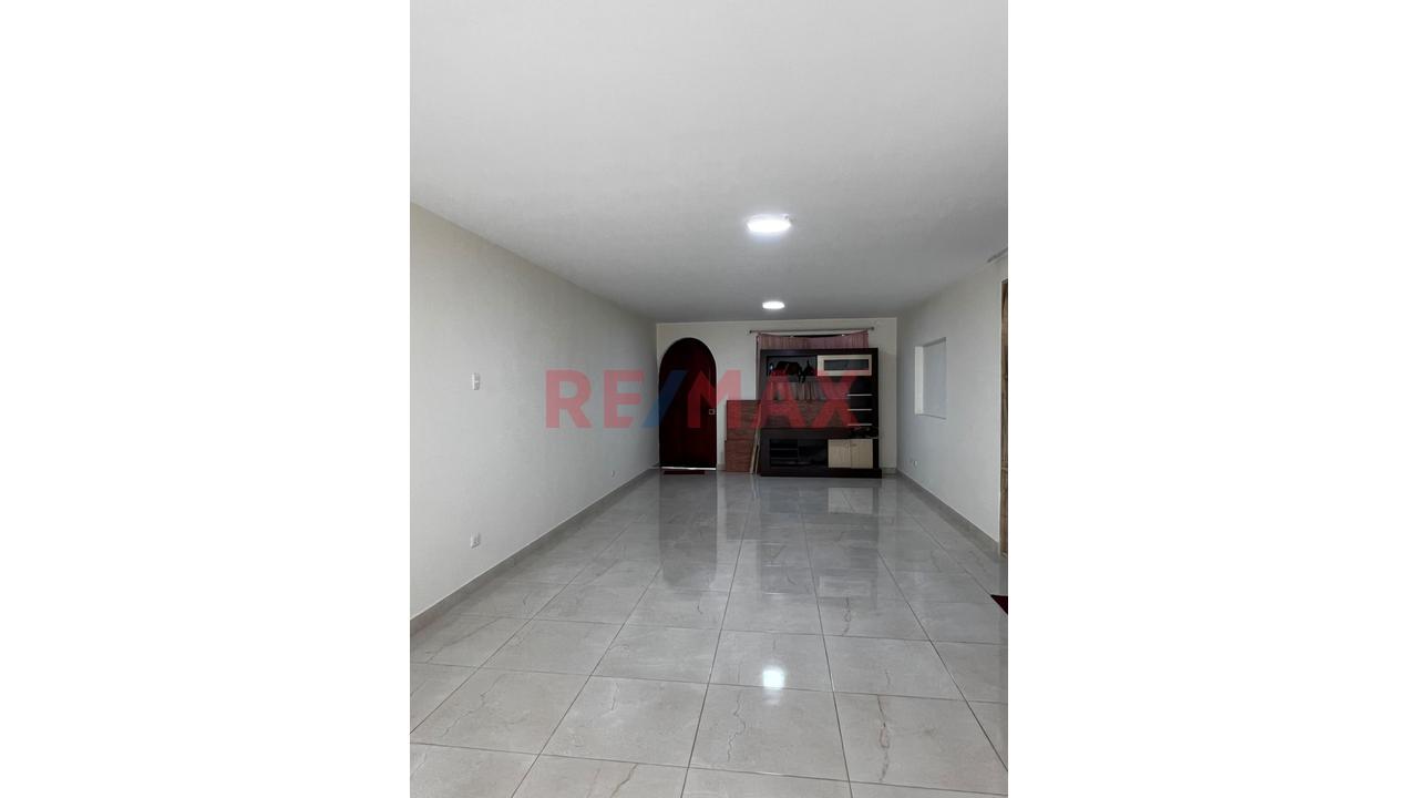 Ocal Comercial De Estreno En Alquiler | 100 M² | Primer Piso | Puerta A La Calle — foto 12