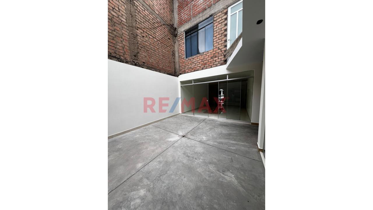 Ocal Comercial De Estreno En Alquiler | 100 M² | Primer Piso | Puerta A La Calle — foto 11