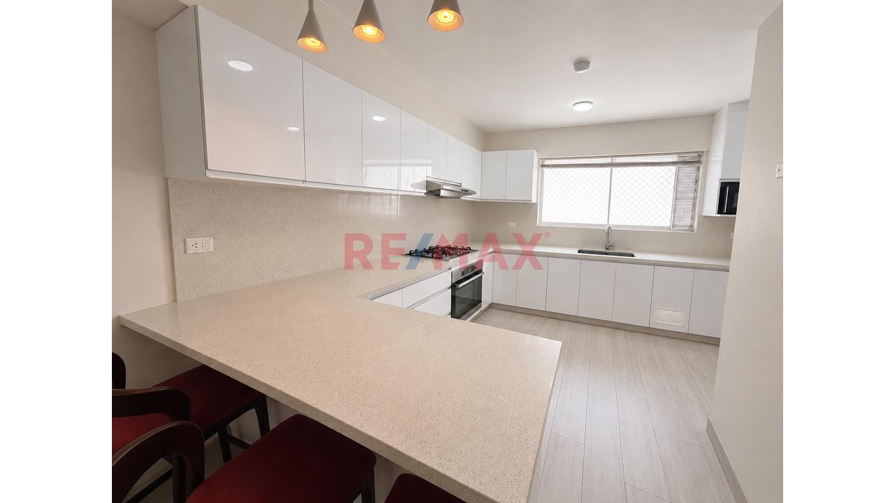 Dúplex Exclusivo En San Borja Con Terraza, Jardín Y Piscina Privada — foto 4
