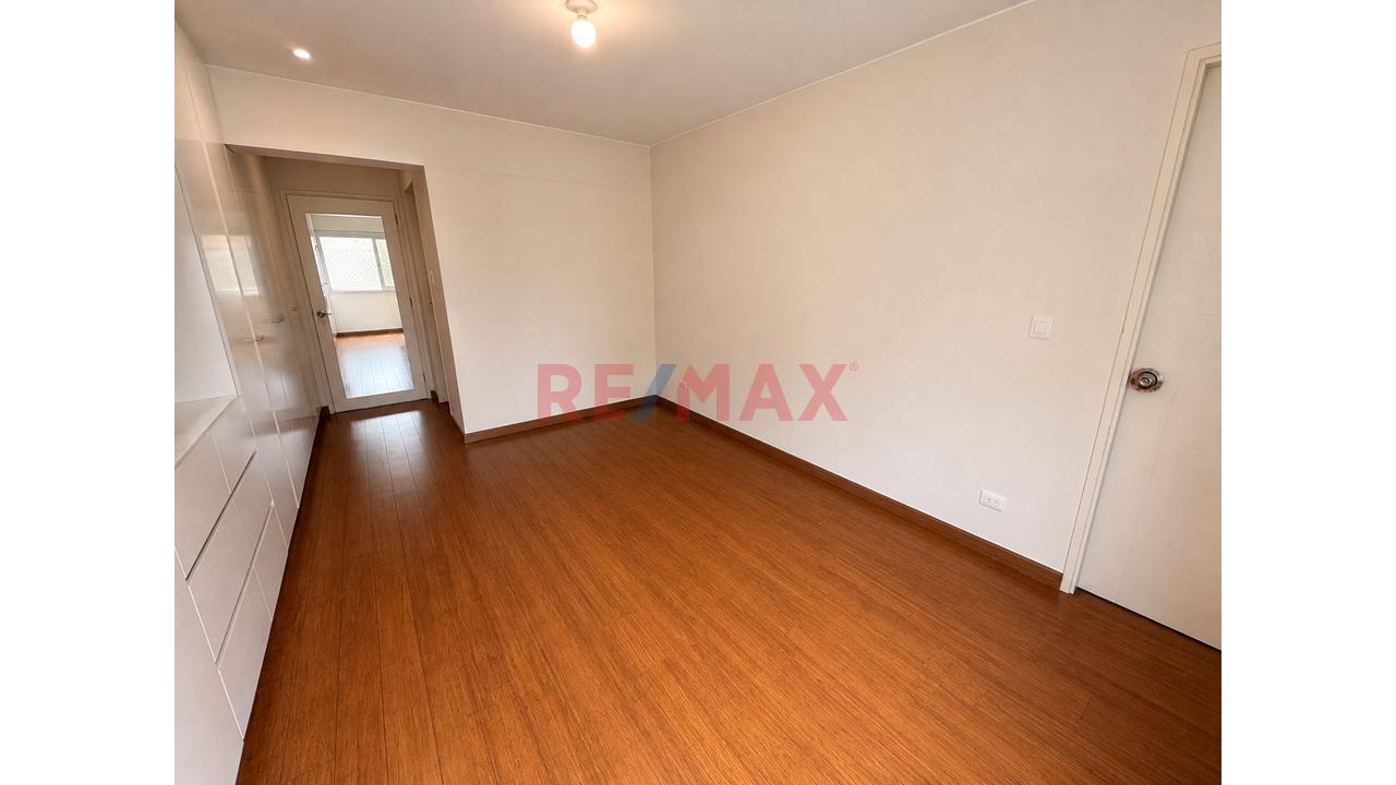 Dúplex Exclusivo En San Borja Con Terraza, Jardín Y Piscina Privada — foto 13