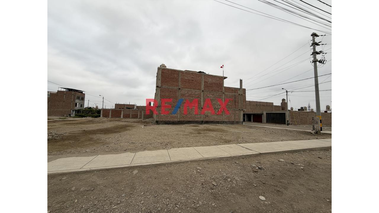 ¡Venta De Terreno En Esquina En Chincha Alta! - 1