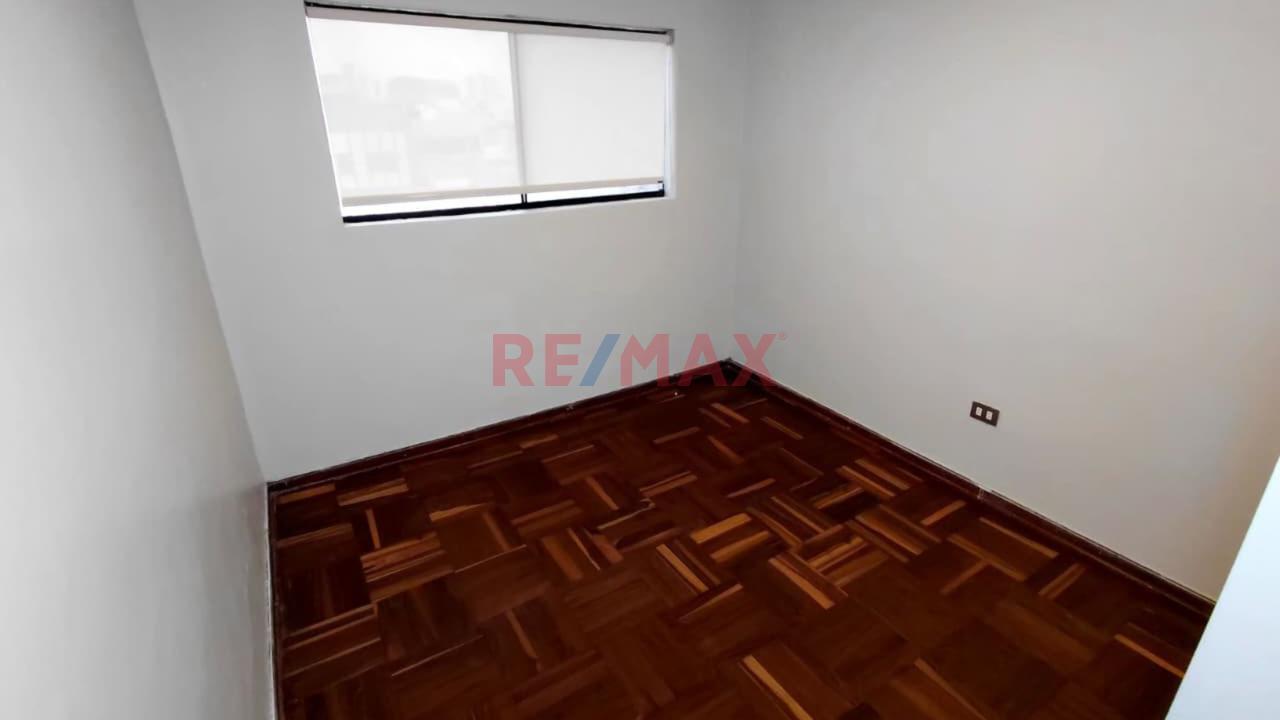 Depa Remodelado, Cerca A Gamarra — foto 6