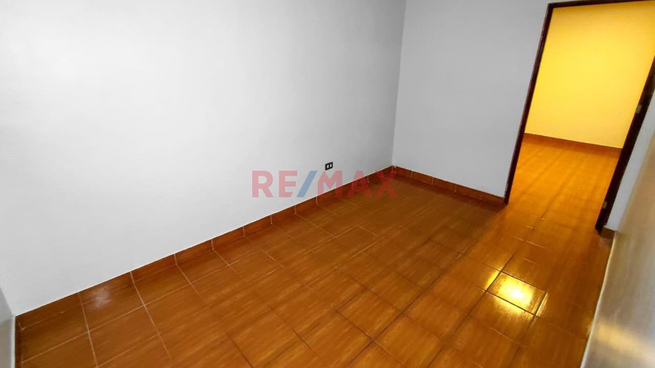 Depa Remodelado, Cerca A Gamarra — foto 9