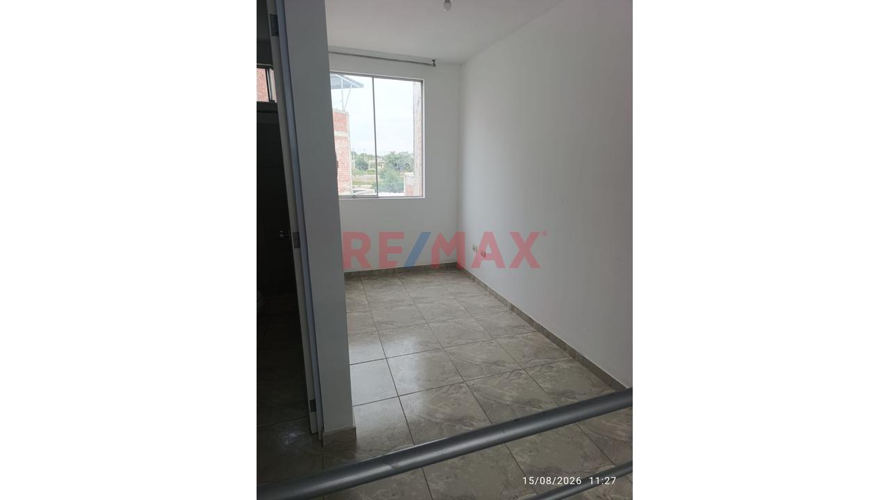 Gran Oportunidad De Invertir !!! Venta De Casa  Ubicada En Urb. Monteverde 2  Lt 50 Mz U Etapa 22   S/ 480,000.00 - 7