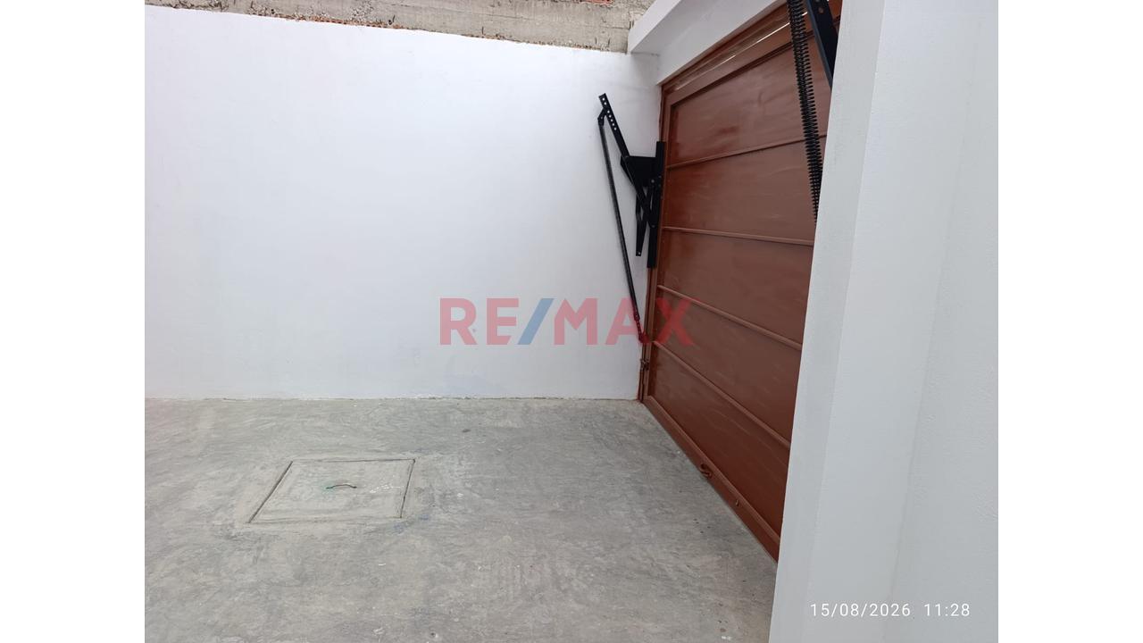 Gran Oportunidad De Invertir !!! Venta De Casa  Ubicada En Urb. Monteverde 2  Lt 50 Mz U Etapa 22   S/ 480,000.00 - 17