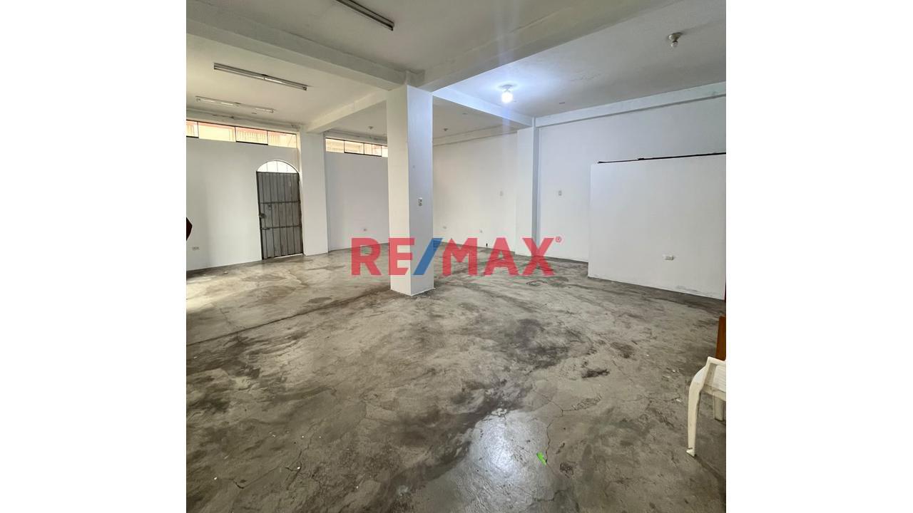 Grande Almacen En Alquiler - Cerca Ala Avenida Huarochiri 85 M2