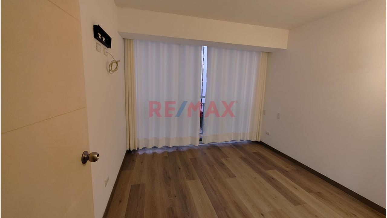 Moderno Y Funcional Departamento En Zona Residencial Y Segura — foto 3