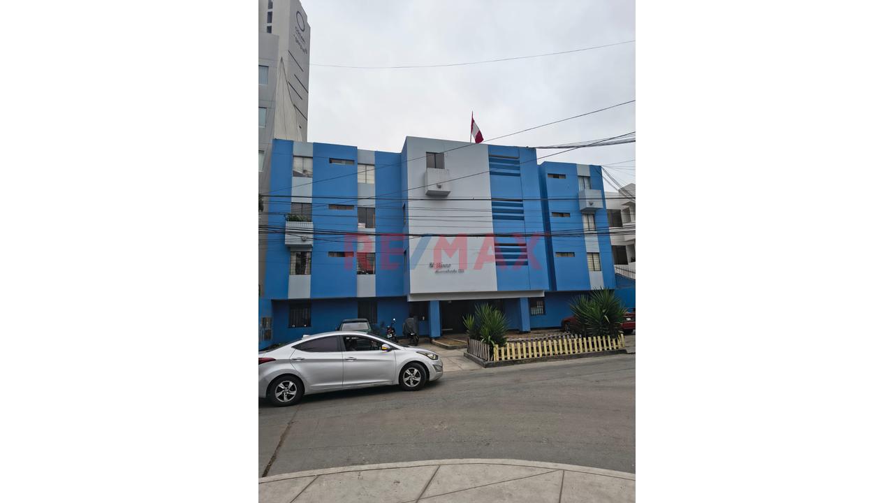 Vendo Estratégico Departamento De 2 Habitaciones En Breña: Vida Urbana, Conectividad Y Áreas Recreativas — foto 9